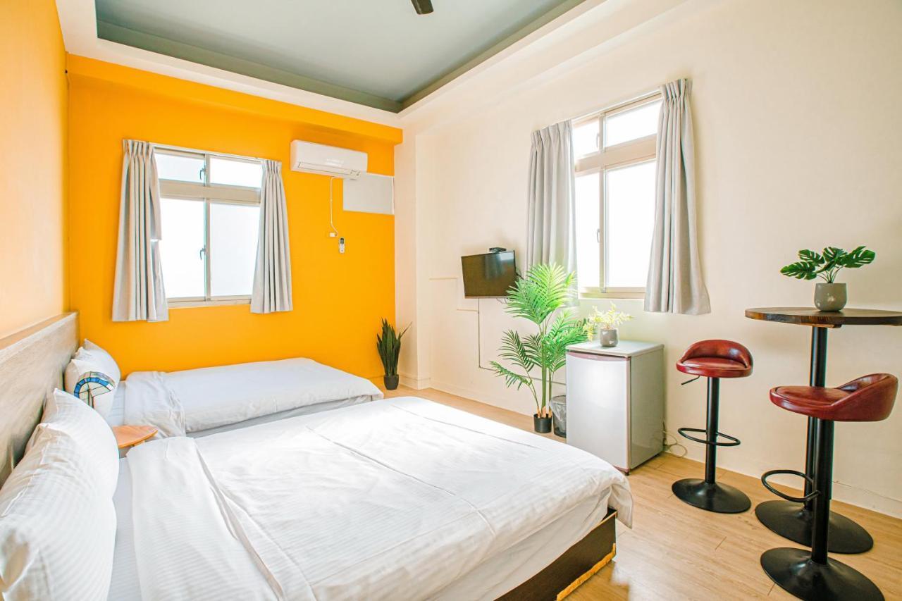 Fun Trip - Fu May Sea View Holiday House L 無敵海景交誼廳 L 附汽機車租賃 L T'ai-tung Exteriör bild