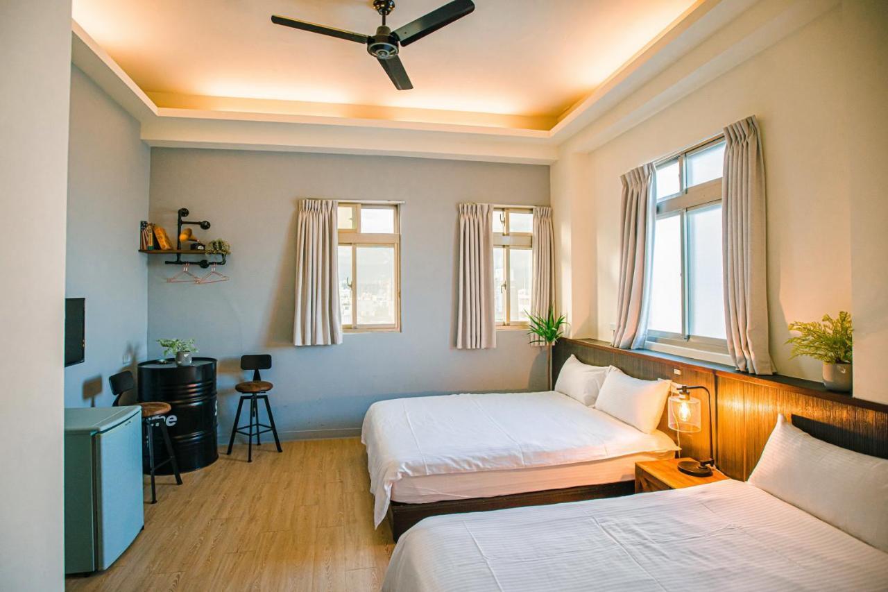 Fun Trip - Fu May Sea View Holiday House L 無敵海景交誼廳 L 附汽機車租賃 L T'ai-tung Exteriör bild